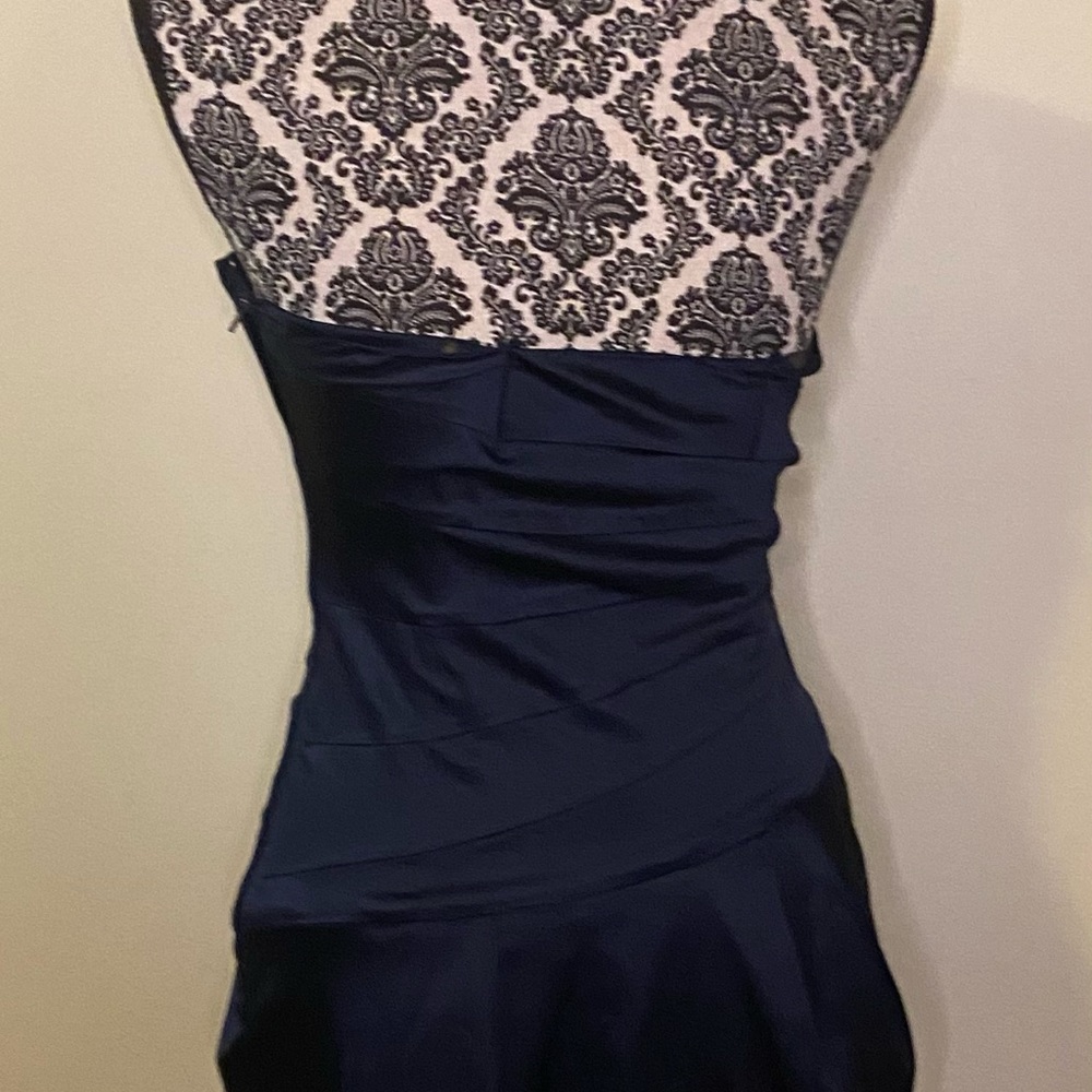 Cue (8) Navy satin strapless structured dress - Picture 12 of 12